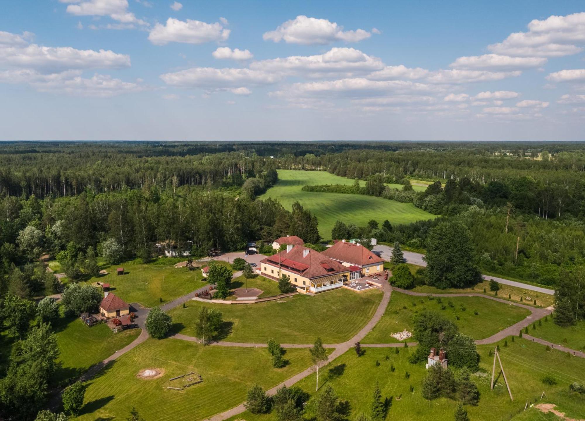 Ruunawere Hotel Nõmmealuse Eksteriør bilde
